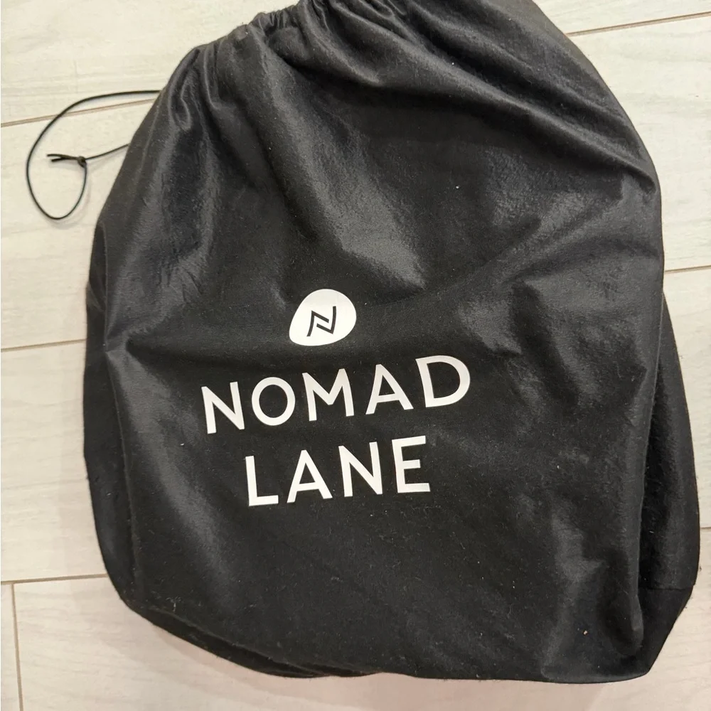 Nomad Lane Carry-On Luggage Duffel Bag Black Like New
